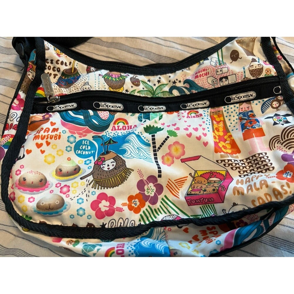 LeSportSac Classic Hobo Crossbody Bag in “Onolicious” Hawaii Retired Print! - Picture 9 of 12